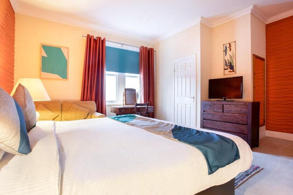 טורקוואי Yardley Manor Hotel מראה חיצוני תמונה