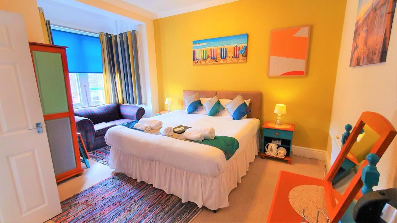 טורקוואי Yardley Manor Hotel מראה חיצוני תמונה