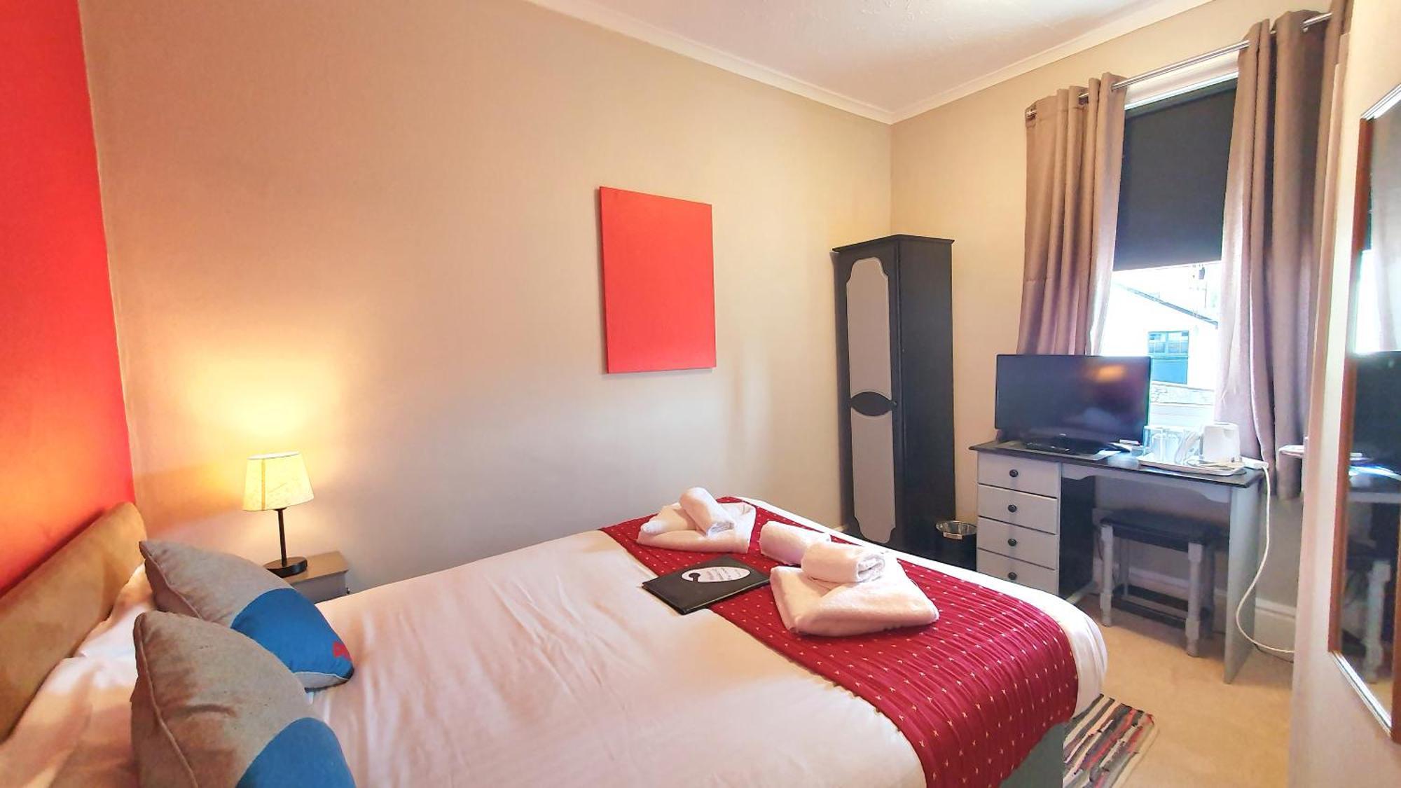 טורקוואי Yardley Manor Hotel מראה חיצוני תמונה
