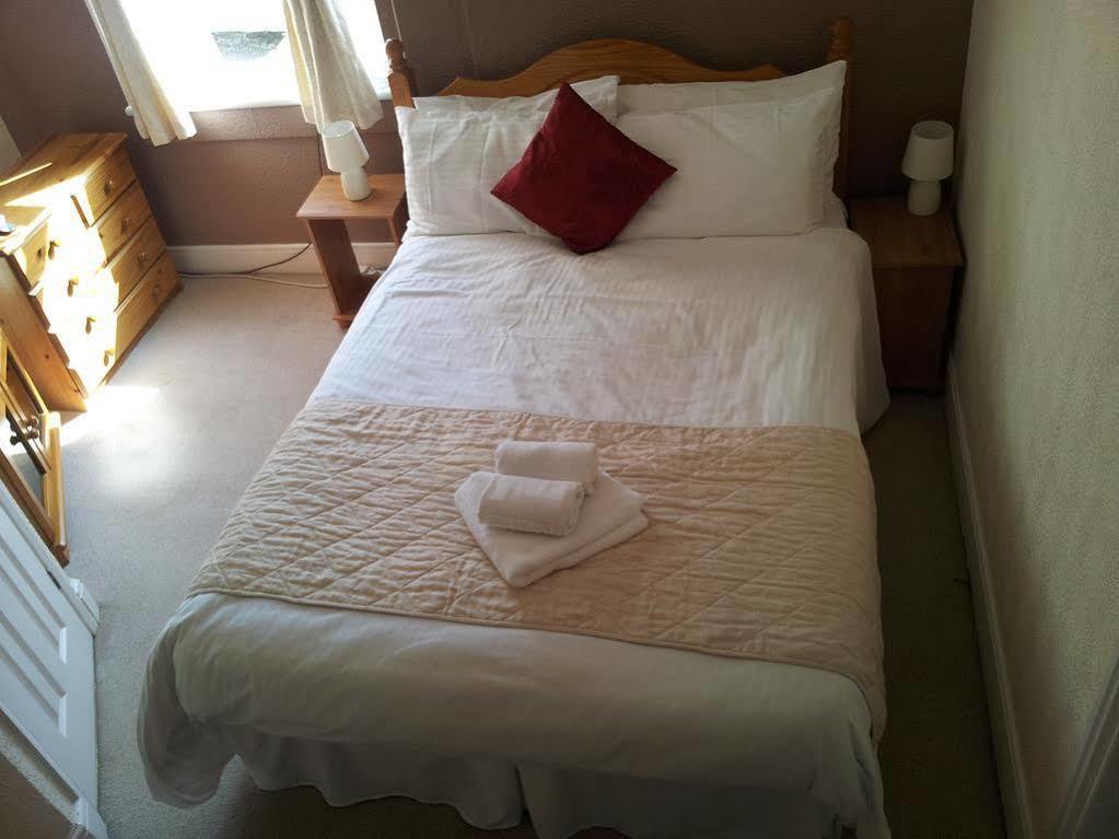 טורקוואי Yardley Manor Hotel מראה חיצוני תמונה